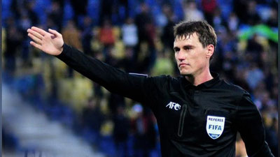 'Ilgiz Tantashev OChL–2017 turniri 2-tur uchrashuvida ishlaydi 'ning rasmi