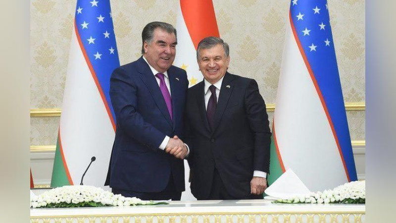 'Shavkat Mirziyoev Tojikiston prezidenti Emomali Rahmonni 70 yillik yubileyi bilan chin dildan tabrikladi'ning rasmi