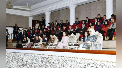 Изрображение 'Супруги лидеров стран ОТГ посмотрели балет "Лазги" в самаркандском театре (видео)'