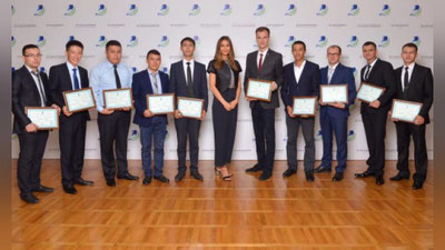 Изрображение 'ФОНД ИСЛАМА КАРИМОВА ОТПРАВИЛ УЧИТЬСЯ ЗА РУБЕЖ ПЕРВЫХ СТИПЕНДИАТОВ (ВИДЕО)'