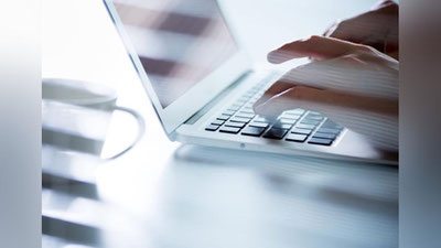 '1 yanvardan elektron mehnat daftari joriy etiladi'ning rasmi