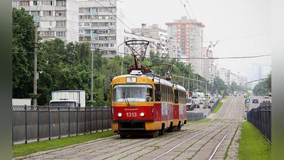 'Moskvada tramvay relsdan chiqib ketdi'ning rasmi
