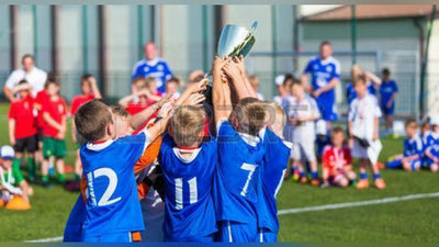 'O`RTA MAXSUS MA`LUMOTLI SPORT MURABBIYI QAERDA IShLAShI MUMKIN?'ning rasmi