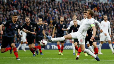 'Angliya UEFAning final turniriga chiqdi 'ning rasmi