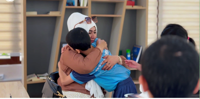 'Хорижда қаровсиз қолиб, ватанга қайтарилган болалар ота-оналарига топширилди'ning rasmi