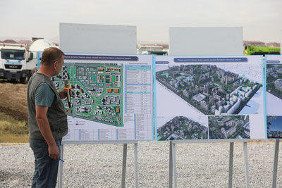 'Янги Навоий шаҳарчаси қурилишига тамал тоши қўйилди'ning rasmi