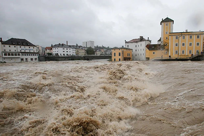 Image of 'Floods in Europe are intensifying.'