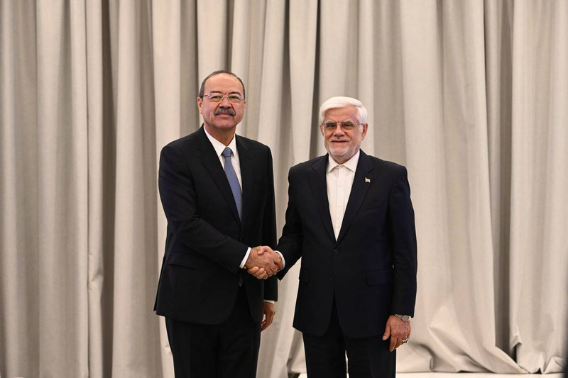 Image of 'Abdulla Aripov held a bilateral meeting with the First Vice President of Iran, Mohammad Reza Aref.'