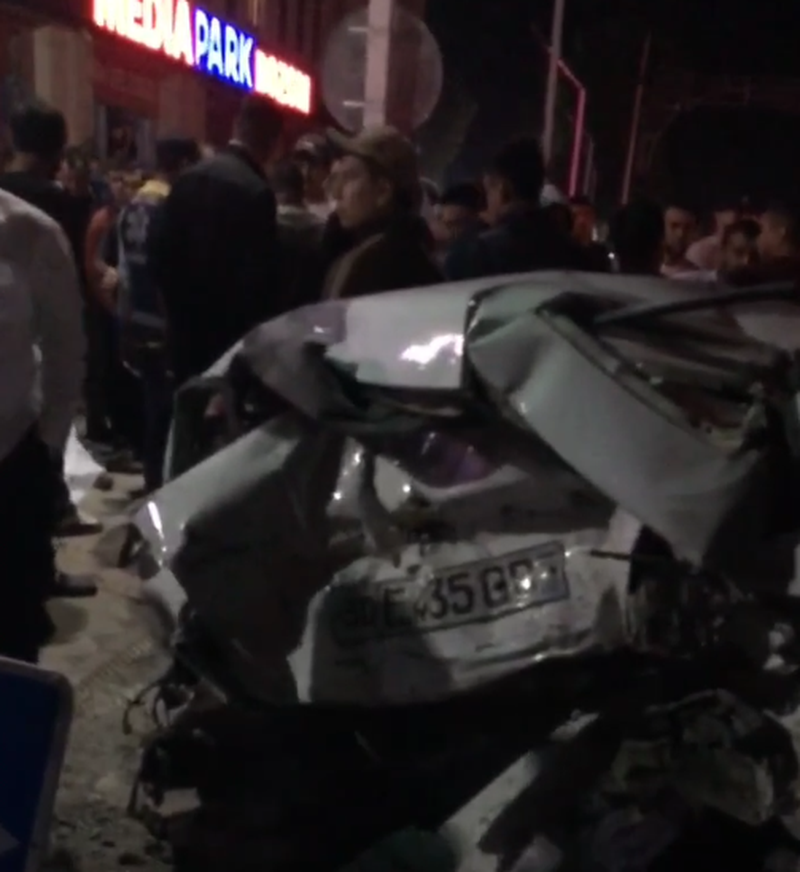 Изрображение 'В Самарканде водитель Range Rover спровоцировал смертельное ДТП'