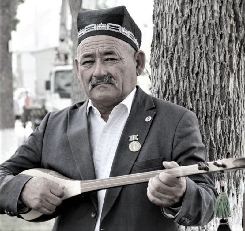 'O‘zbekiston xalq baxshisi vafot etdi'ning rasmi