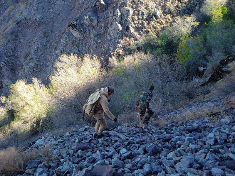 Изрображение 'Спасатели МЧС оказали помощь заблудившемуся в горах мужчине'