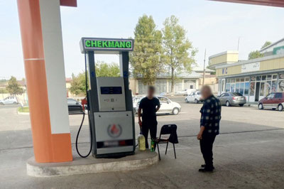 Image of 'It was discovered that low-quality gasoline is being sold at 3 gas stations in the USA.'