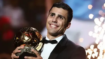 Image of 'Rodri Hernandez became the owner of the "Ballon d'Or 2024."'