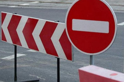 Image of 'A section of KHI Street in Tashkent has been closed for a month.'