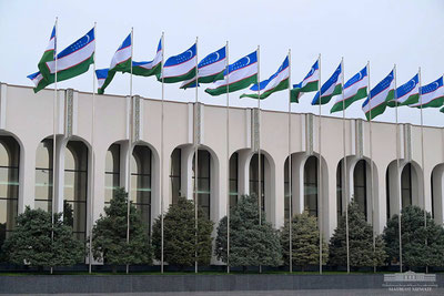 Изрображение 'Президент Узбекистана отбыл в Эр-Рияд'