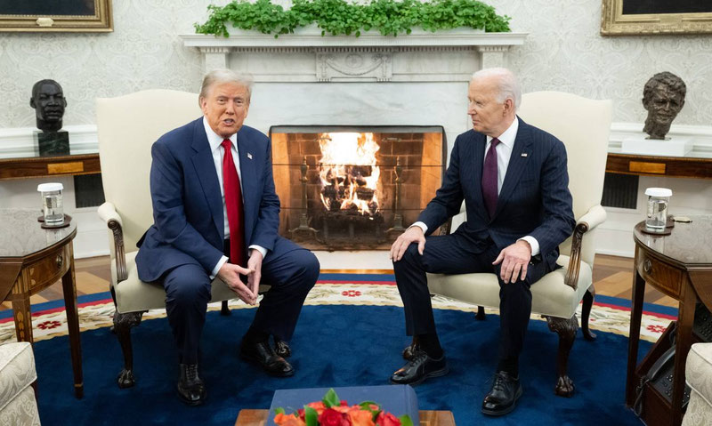 Image of 'Trump and Biden met at the White House.'