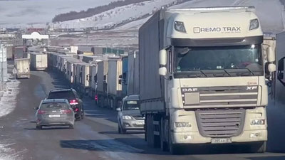 Image of 'One checkpoint on the Kazakhstan-Russia border will be closed for 16 months.'