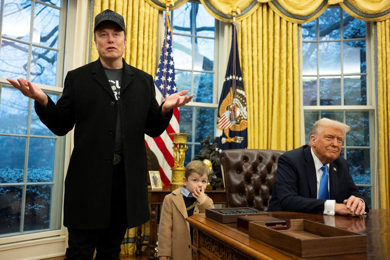 Image of 'Elon Musk's son became a White House star.'