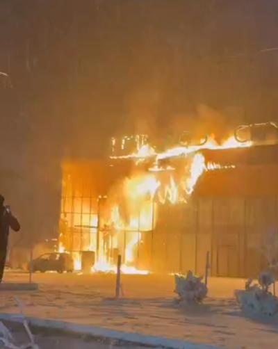 Изрображение 'Ночью в Чиланзарском районе горело строящееся здание (видео)'