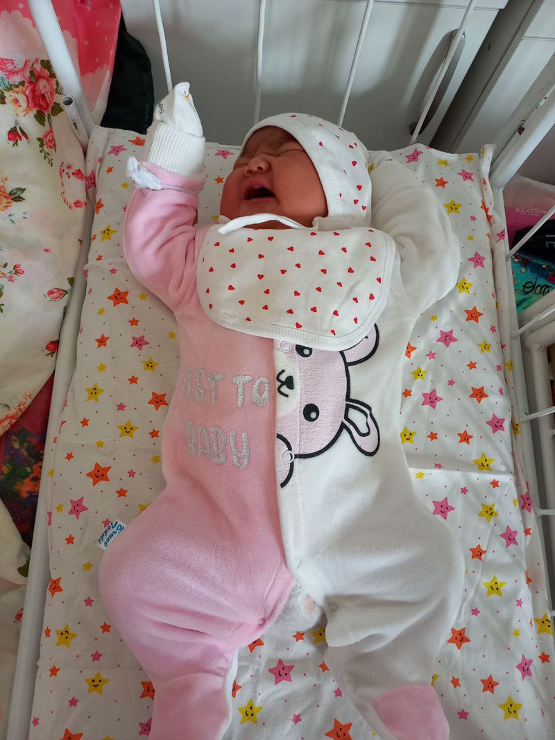 Изрображение 'В Ташкентской области родился ребенок весом более 7 кг'