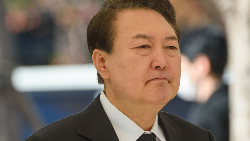 Image of 'Yun Sok Yol permanently removed from his post.'