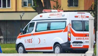 'Қашқадарёда ухлаб қолган ҳайдовчи ички ишлар ходимлари бўлган машинага бориб урилди'ning rasmi