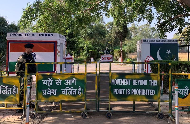 Image of 'India restricts imports of Pakistani goods'