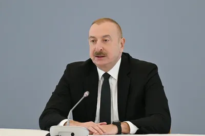 'Илҳом Алиев Путиннинг парадига боришдан бош тортди'ning rasmi