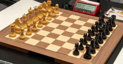 Изрображение 'Талибы запретили игру в шахматы'