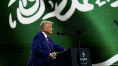 Image of 'The US and Saudi Arabia signed a $600 billion contract.'