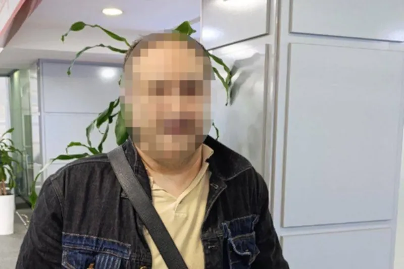 Изрображение 'Из России депортирован узбекистанец, разыскиваемый за крупное хищение'
