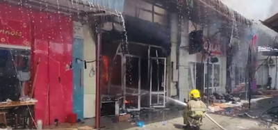 Изрображение 'Крупный пожар произошел на базаре в Джизаке (видео)'