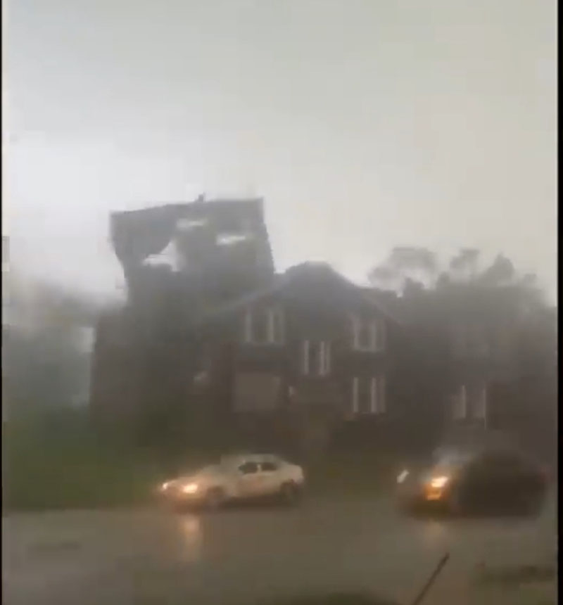 Image of 'A powerful tornado has occurred in the USA.'