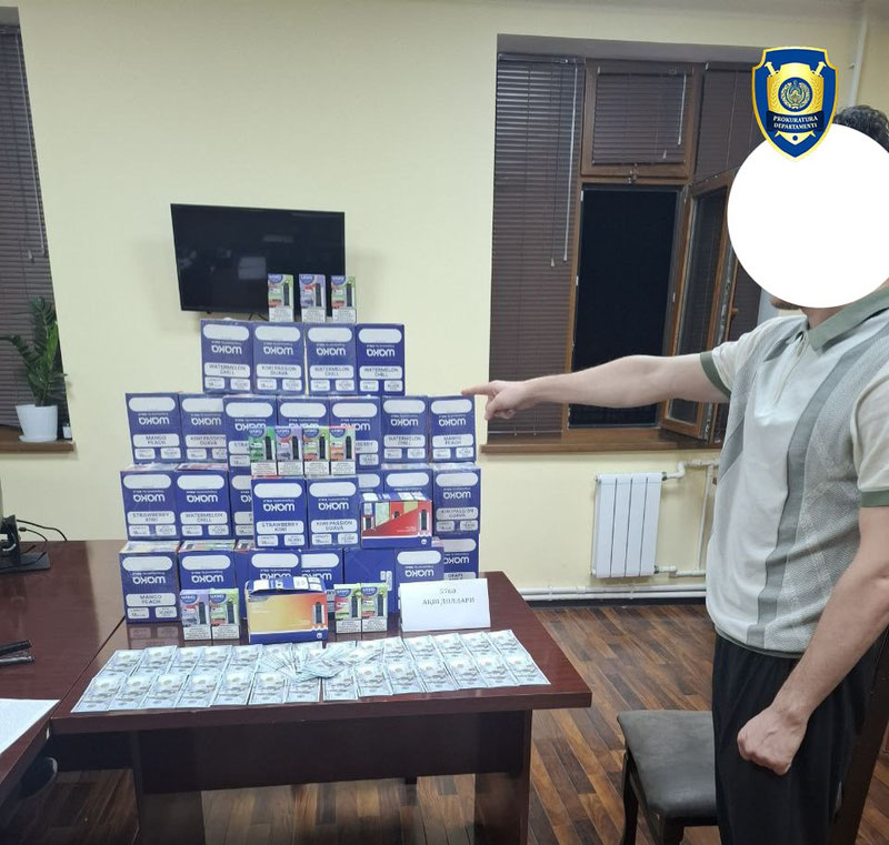 Image of 'A person illegally selling electronic cigarettes was caught in the Tashkent region.'