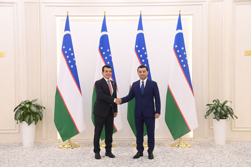 'Baxtiyor Saidov ICESCO bosh direktori bilan uchrashdi'ning rasmi