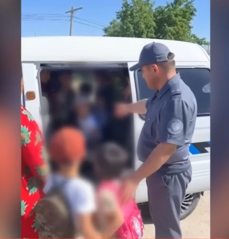 'Buxoroda 20 nafar bolani Damas'da bog‘chaga olib ketayotgan haydovchi ushlandi'ning rasmi