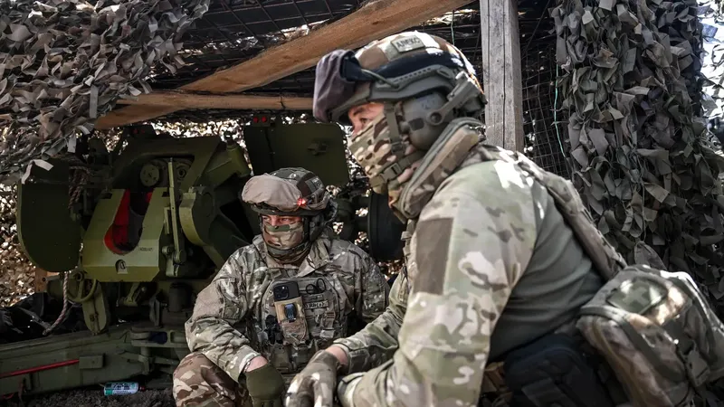 'Украина Россиянинг Сибирдаги ҳарбий авиабазаларига дронлар орқали кенг кўламли ҳужум уюштирди'ning rasmi