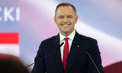 Изрображение 'На президентских выборах в Польше победил Кароль Навроцкий'