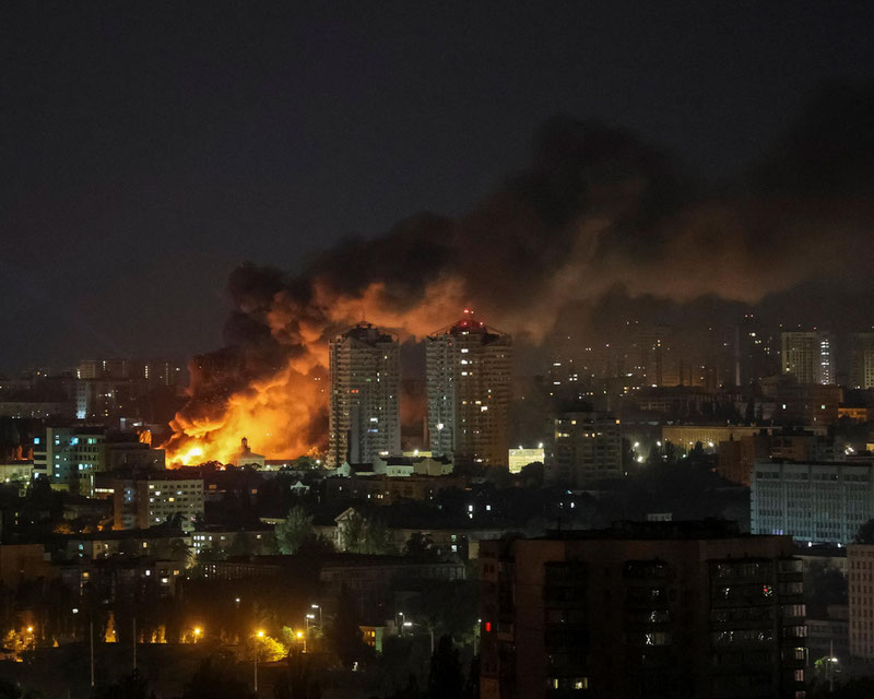 Image of 'Russia launched a missile and drone attack on Kyiv.'