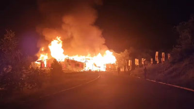 Image of 'A restaurant burned down at "Amirsoy".'