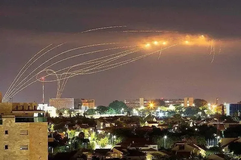 Изрображение 'Иран планирует ударить по американским военным базам на Ближнем Востоке'
