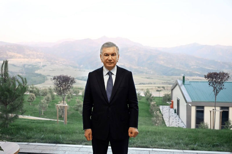 Image of 'The President got acquainted with the resort at the "Golden Belt" peak.'