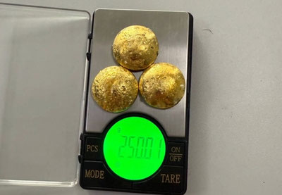 Image of 'In Fergana, a woman attempted to smuggle 250 grams of gold by hiding it in her genital area.'