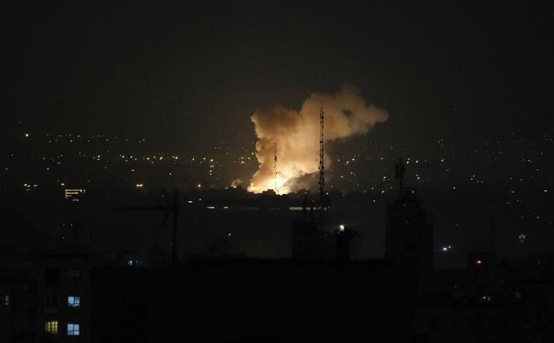 'Eron AQSHning Qatardagi harbiy bazasiga raketa zarbasi yo‘lladi'ning rasmi