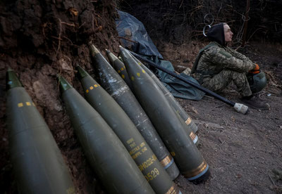 'Украина ўқ-дорисиз қолмоқда – захира фақат ёз охиригача етади'ning rasmi