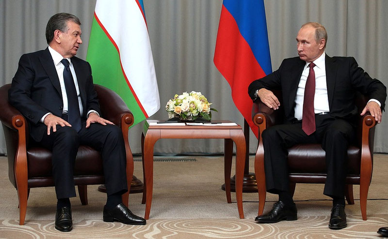 Image of 'What did the leaders of Uzbekistan and Russia discuss over the phone?'