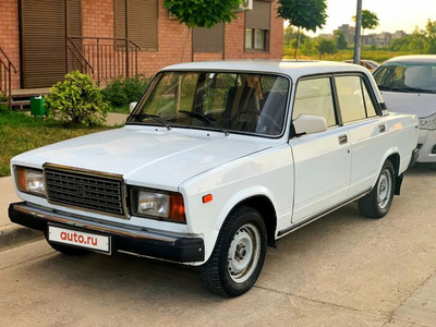 Изрображение 'В Узбекистане автомобили возрастом 40-50 лет предложено вывести из эксплуатации'