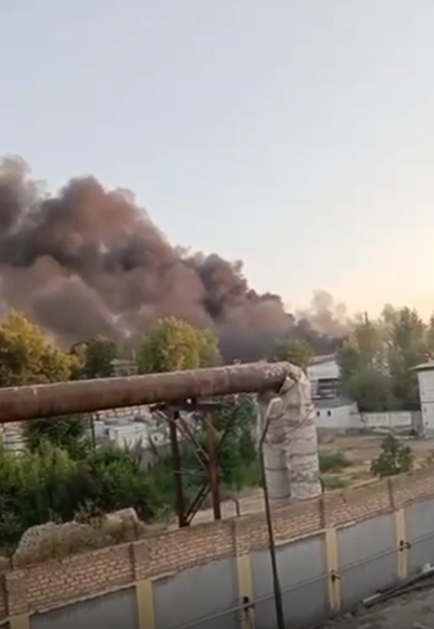 Изрображение 'На одном из предприятий в Алмазарском районе произошло возгорание (видео)'