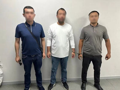 'Халқаро қидирувда бўлган шахс АҚШдан Ўзбекистонга депортация қилинди'ning rasmi
