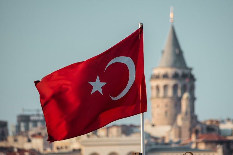 Image of 'Why is the number of German tourists decreasing in Turkey?'